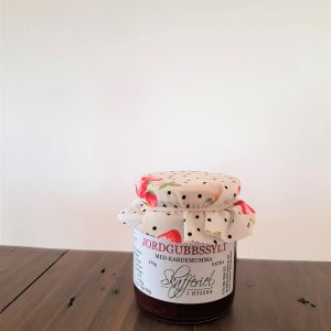Jordgubbs- och krusbärssylt